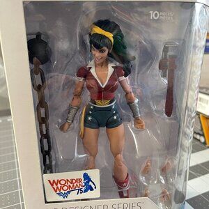 DC Designer Series Wonder Woman DC Bombshells - Ant Lucia - New Sealed Box